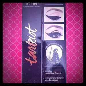 Tarte Tartiest Clay Paint Liner & angled brush